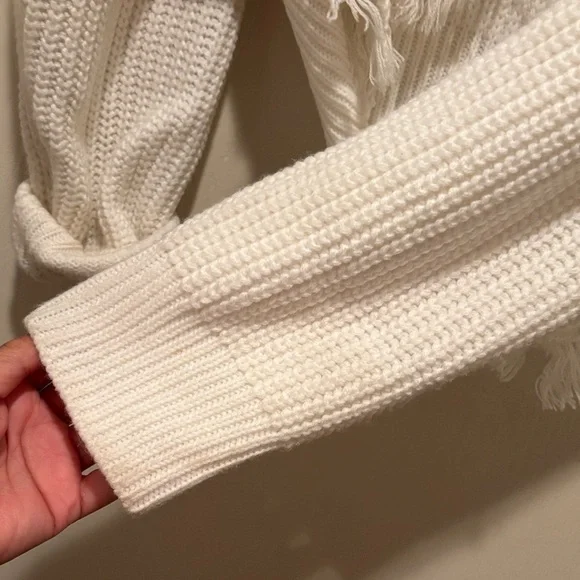 Fashion Nova Cream Frayed V-Neck Sweater - Picture 6 of 6